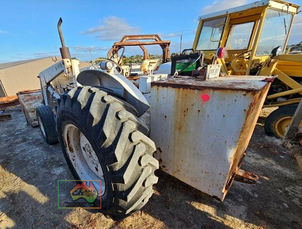 Ford Industrial Loader - photo 12