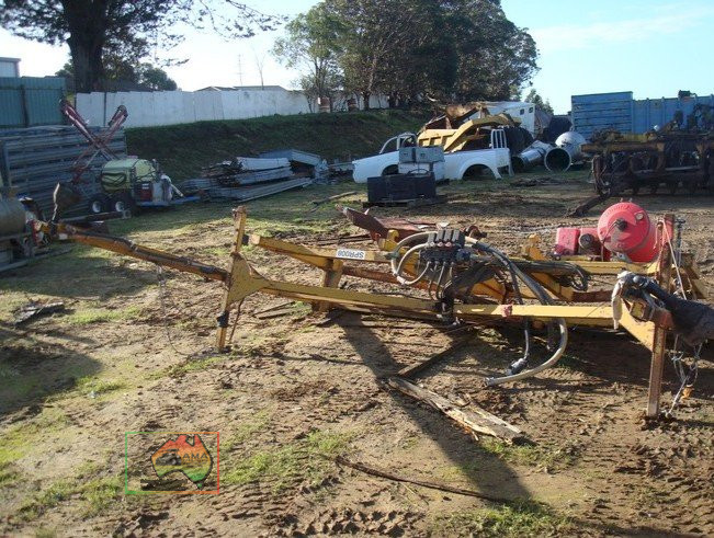 Front Mount 8m Sprayer Boom - photo 3