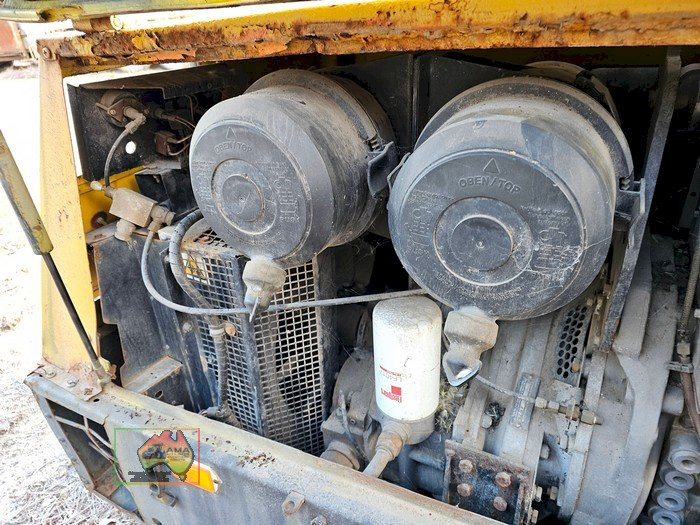 Compair HOL37 Air Compressor - photo 4