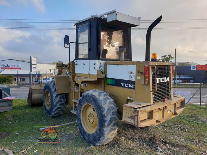 TCM 830-2 Front End Loader - REDUCED - photo 5