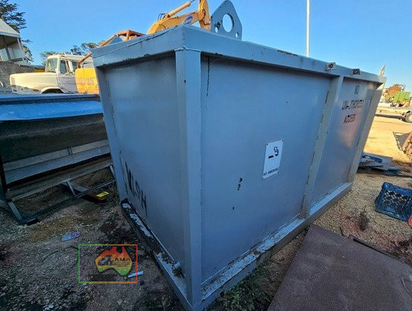 9,000 Ltr Fuel Pod with Pump (REDUCED) - photo 2