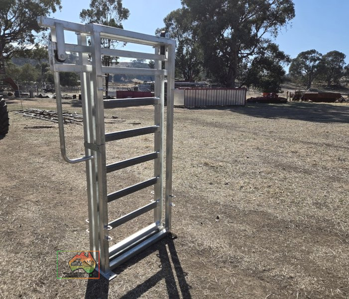 Cattle Yard Backing Gate - photo 5