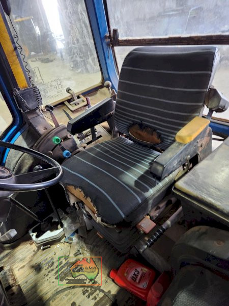 Ford NH-6610 Series II Tractor - photo 8