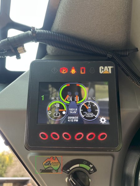 2021 CAT 259D3 Skid Steer with Norm 4-in-1 Tilting Head - photo 8