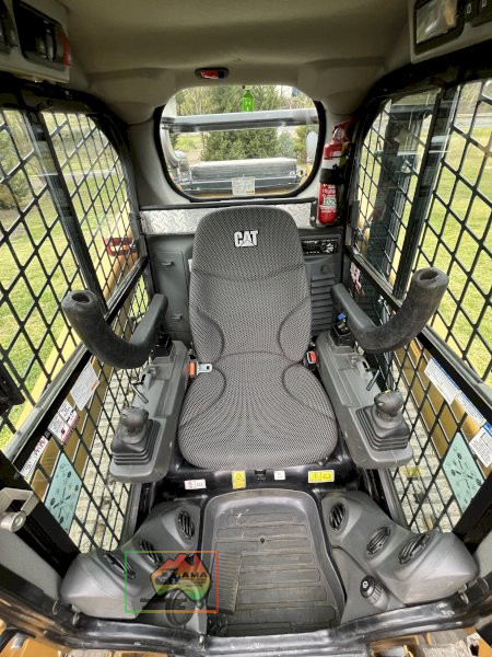 2021 CAT 259D3 Skid Steer with Norm 4-in-1 Tilting Head - photo 7
