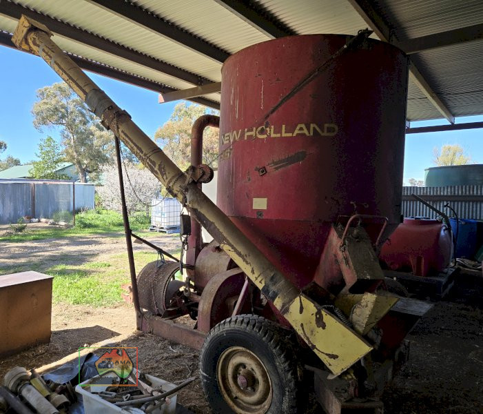 New Holland 351 Hammermill Mixer - photo 4