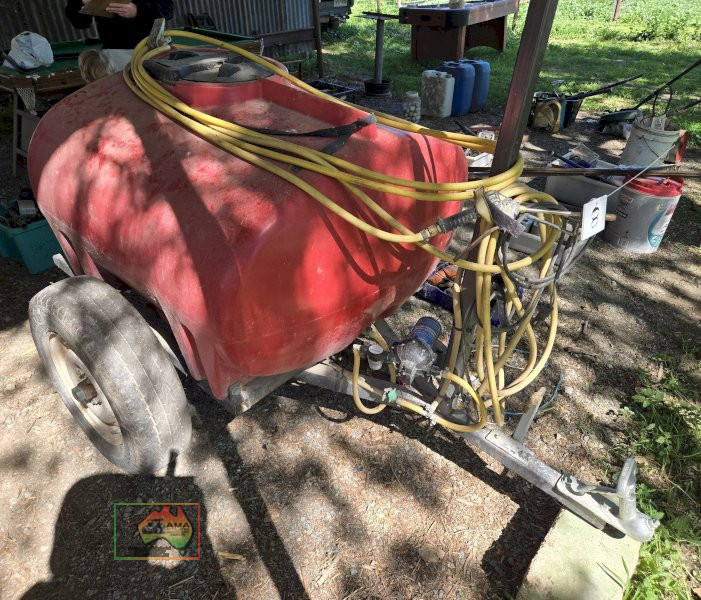 Global 600 Ltr Trailing Sprayer - photo 3