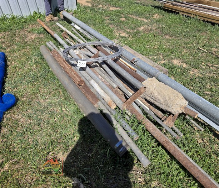 Scrap Pipe & Fencing Wire - photo 2