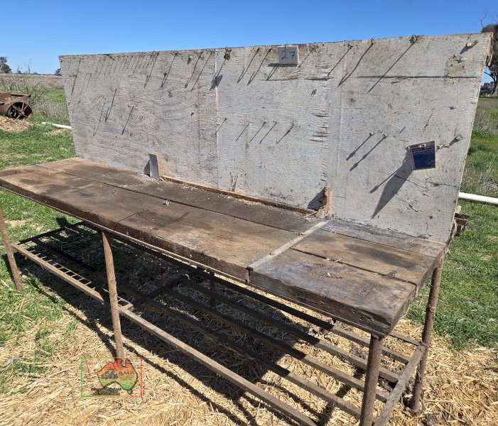 Work Bench 600 x 2,650 x 900 High
