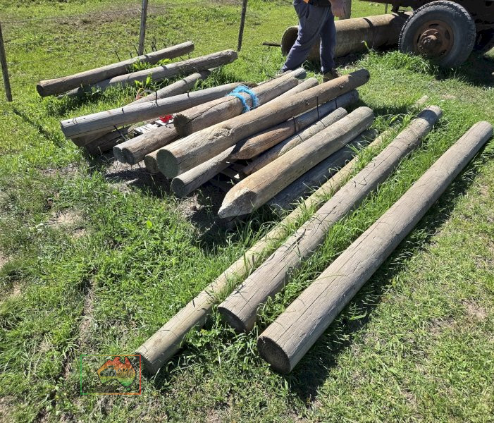 22x Assorted Pine Posts