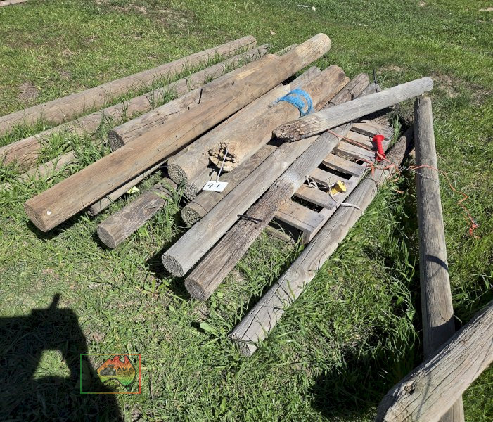 22x Assorted Pine Posts - photo 3