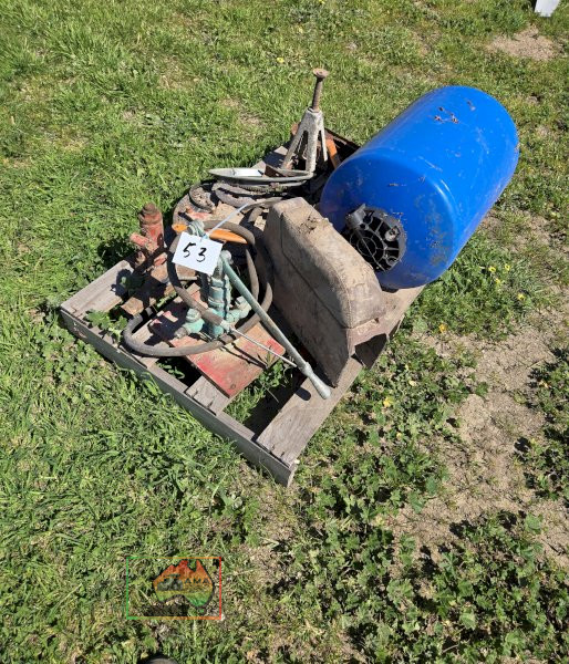 Pickle Pump & Sundries - photo 2