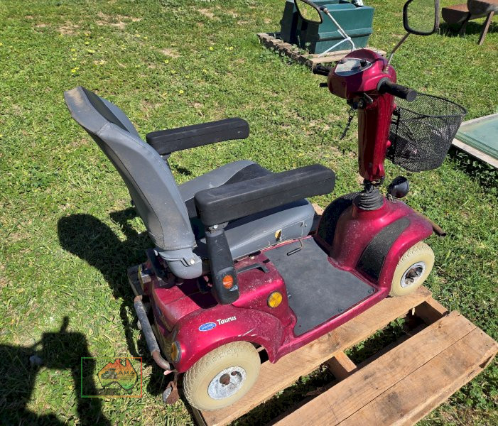 Invacare Taurus Mobility Scooter
