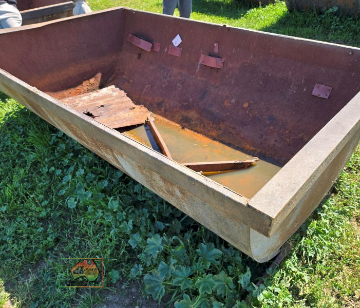2x Cattle Feed Drums 8ft x 5ft - photo 3