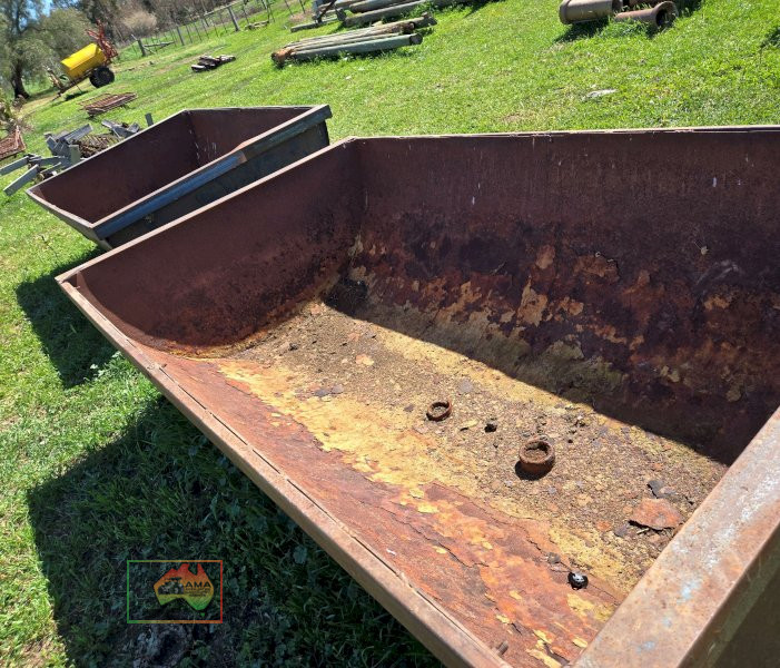 2x Cattle Feed Drums 8ft x 5ft
