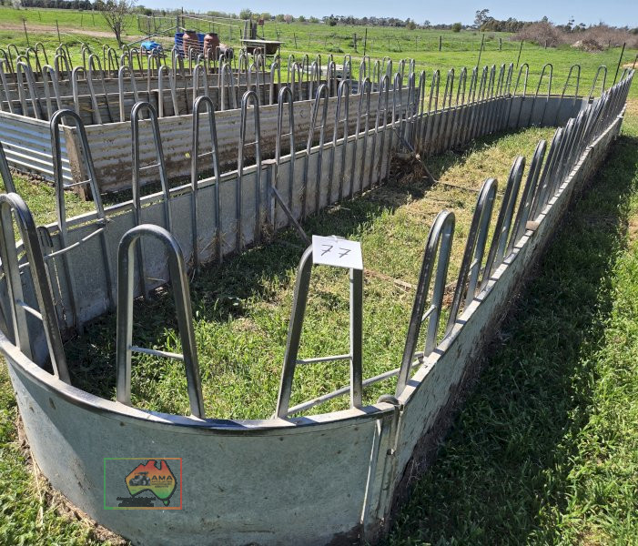 Waste Not Hay Feeder