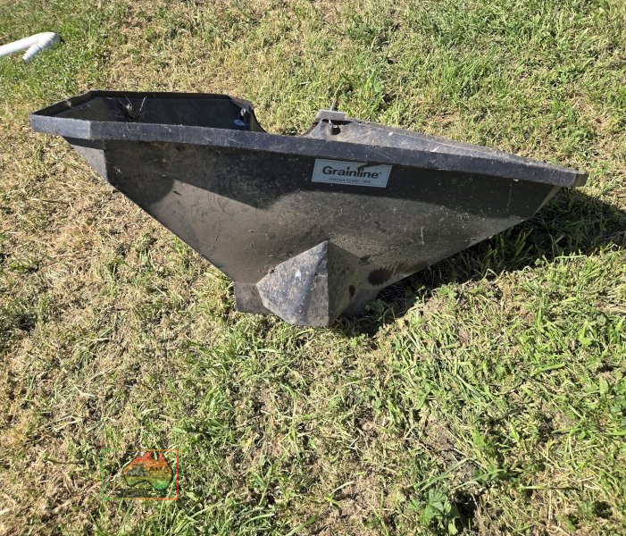 Plastic Auger Hopper - photo 4
