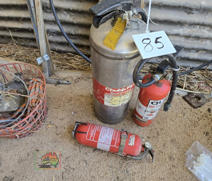 3x Fire Extinguishers