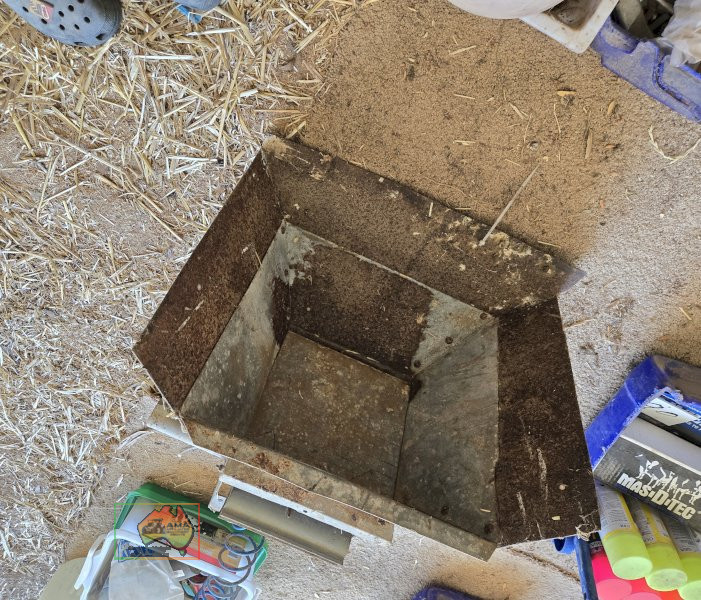 Cable-Vey Feed Hopper - photo 2