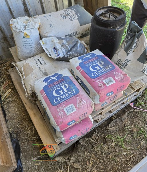 Assorted Bags of Lime & GP Cement. - photo 2