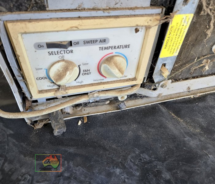 'Sweep Air' R/C Air Conditioner - photo 3