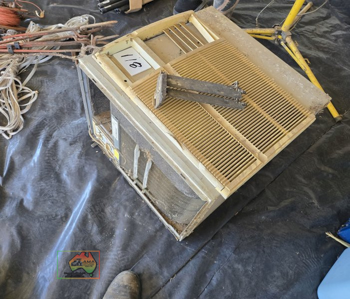'Sweep Air' R/C Air Conditioner - photo 2