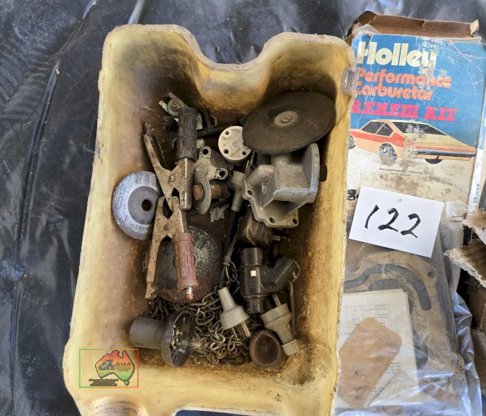 Assorted Gaskets & Car Parts - photo 3