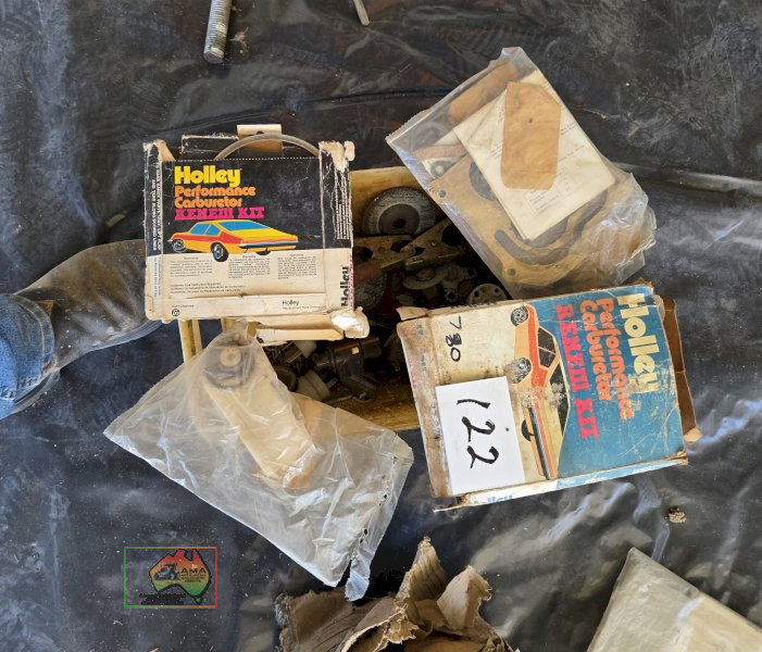 Assorted Gaskets & Car Parts - photo 2