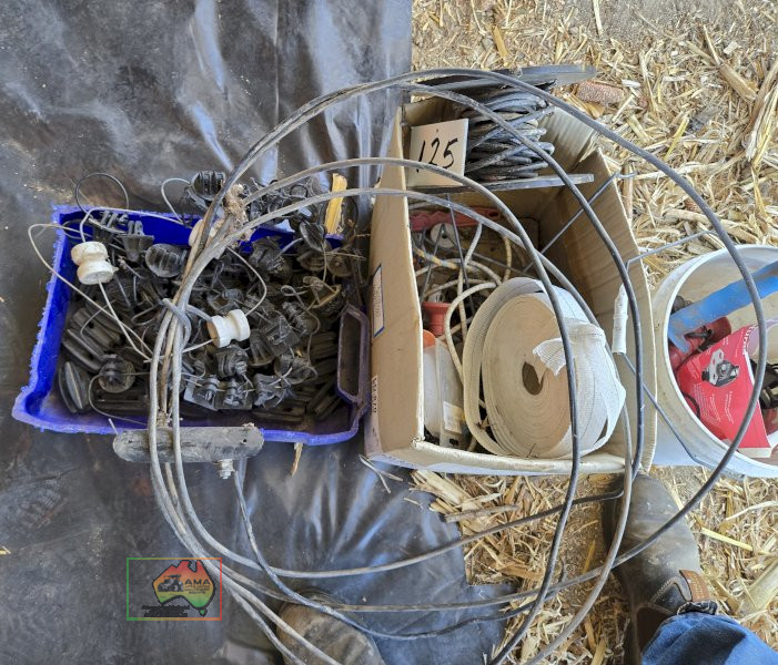 Elec. Fence Insulators & Accessories. - photo 2