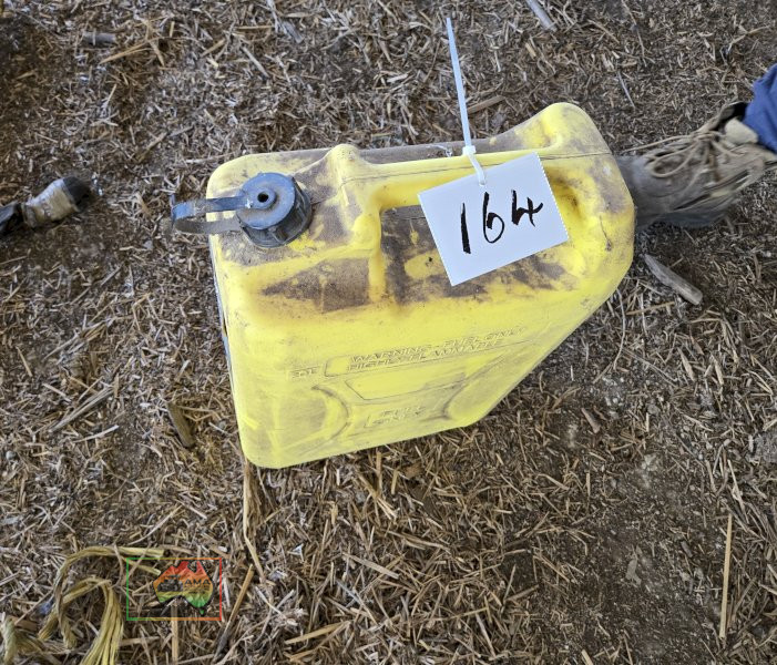 Plastic Diesel Jerry Drum - photo 2
