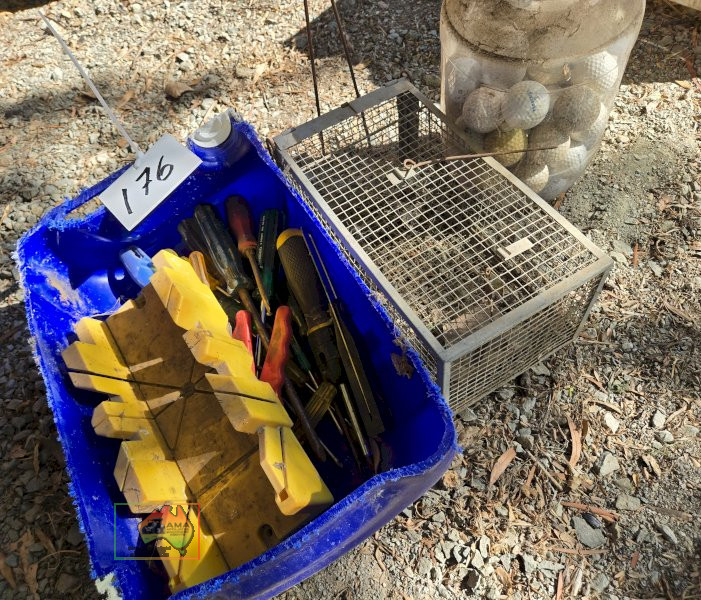 Mitre Box & Screwdrivers - photo 2