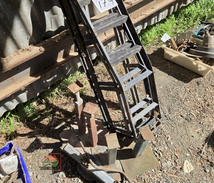 Car Ramps, Jacks & Stands