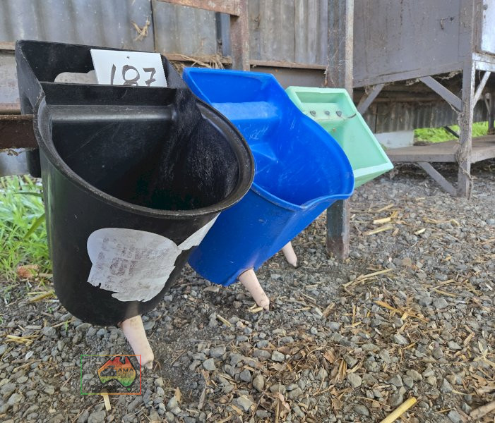 3x Single Teat Calf Feeders