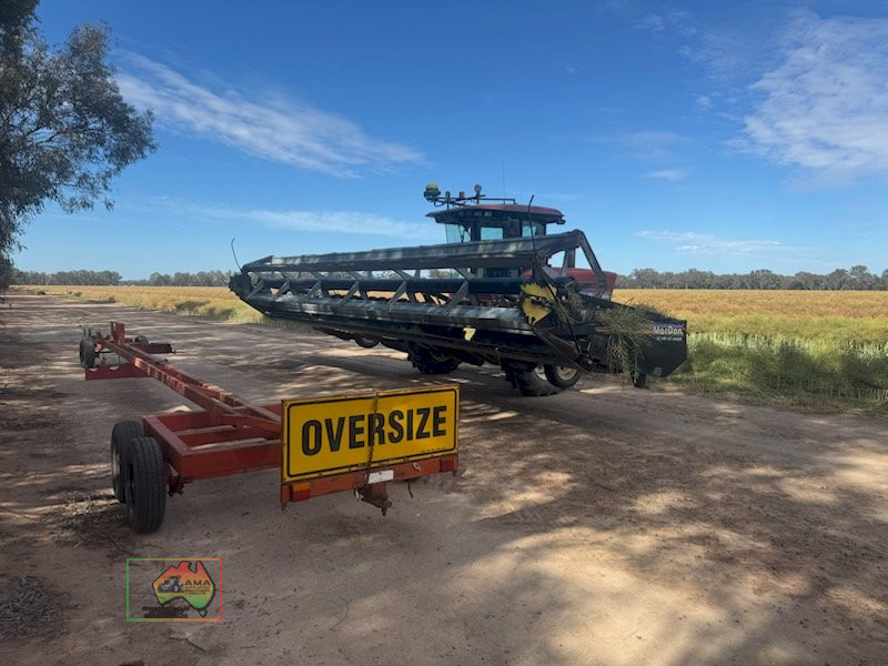 MacDon Windrower 9352 C - photo 4