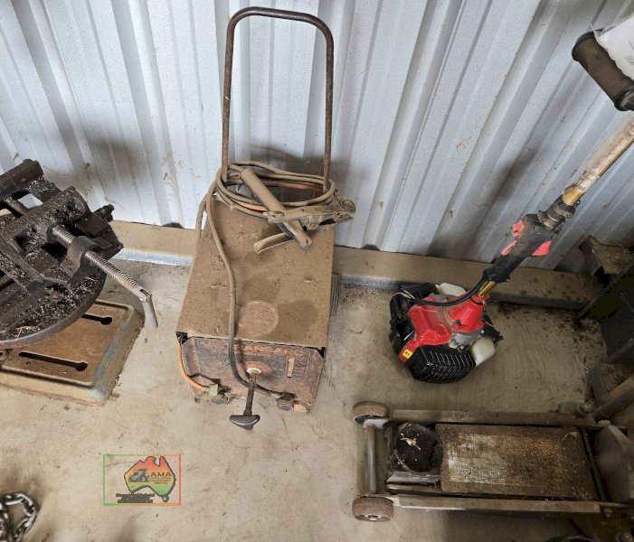 Transarc 140 Arc Welder - photo 2