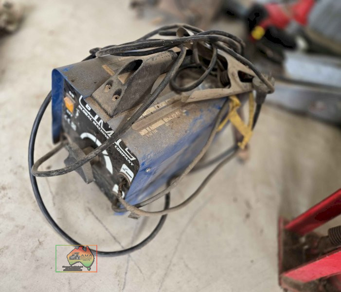 GMC 140 Amp Porta-Welder