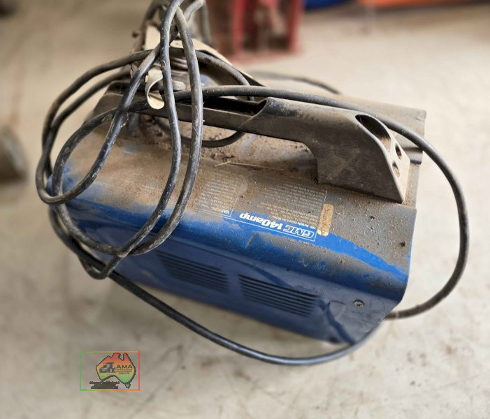 GMC 140 Amp Porta-Welder - photo 2