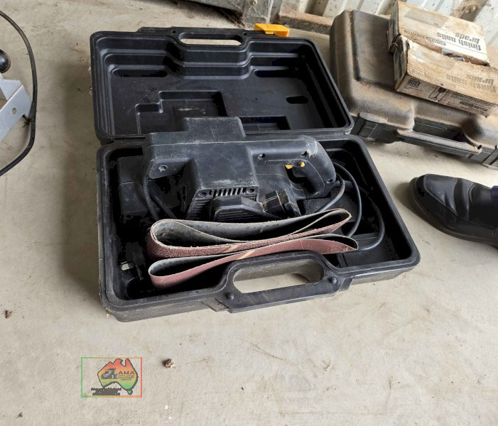 Super Worx Elec. Belt Sander - photo 3