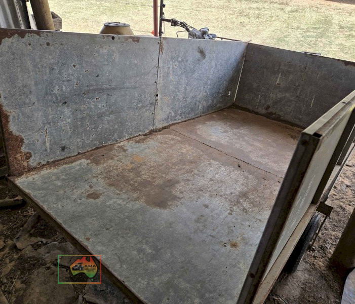 Homemade 7' x 4' Tipping Trailer - photo 2