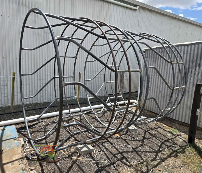 Solid Galv. Pipe Hay Ring (A) - photo 2