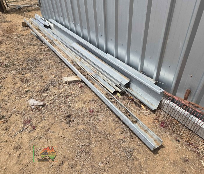 Assorted Galv. Steel Off-cuts