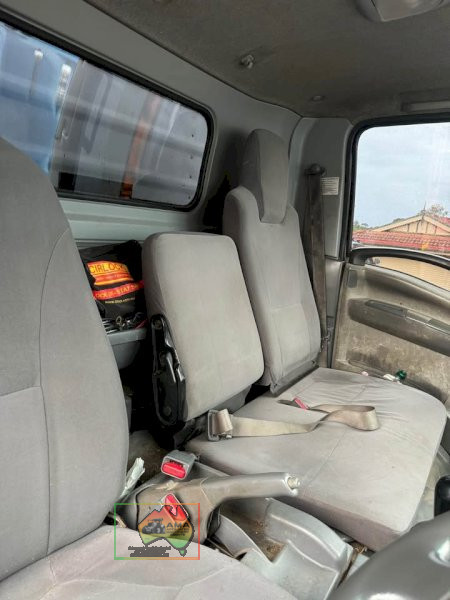 Isuzu NPR 300 with 31HP Vanguard Jet Blaster - photo 7