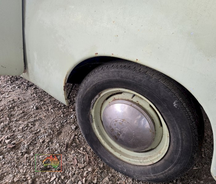 Original March 1953 Holden FX Sedan 48-215 - photo 14