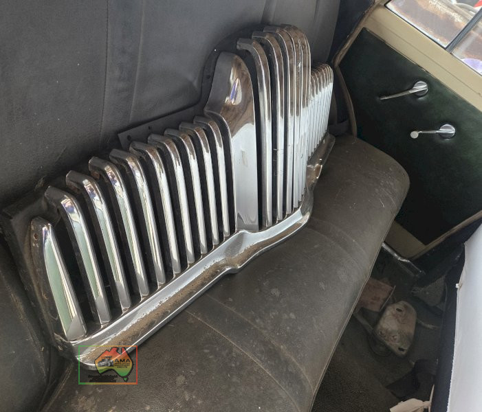 Original March 1953 Holden FX Sedan 48-215 - photo 19