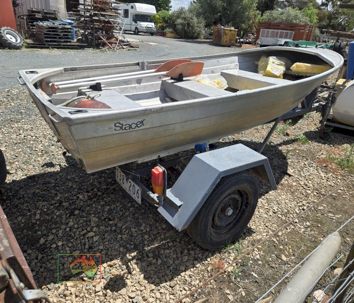 Spacer 11ft Boat & Trailer - photo 3