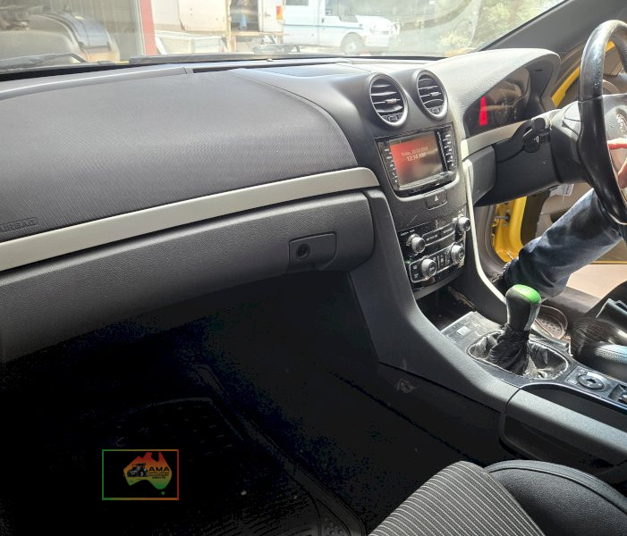 2012 VE Holden Thunder V6 Ute (VIN: 6G1EK4E33CL665998) - photo 6