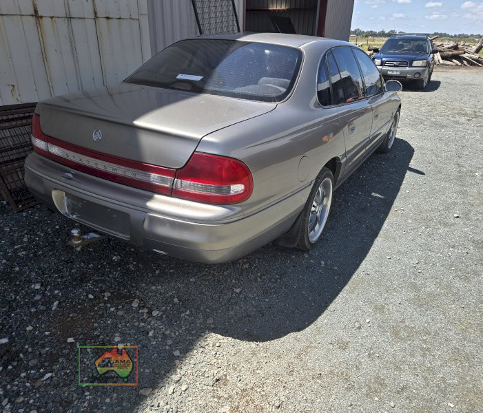 2000 WH Holden V6 Statesman - photo 5