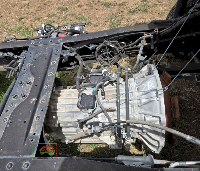 2022 (New) Hino 300-616 Series 2 Cab-Chassis - photo 5