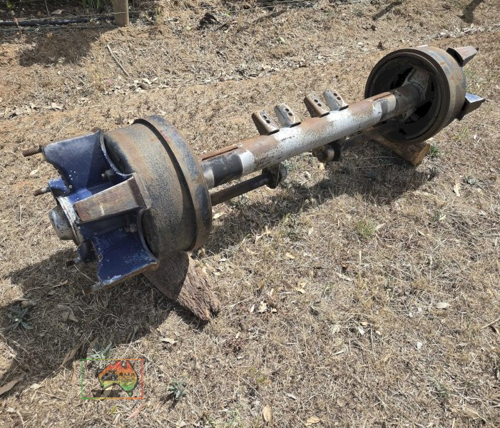 Spider Trailer Axle with Brakes - photo 1