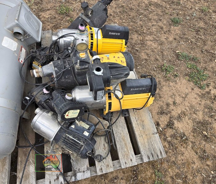 Pallet of Used Davy Pressure Pumps - photo 3